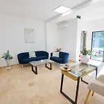 Vela Guest house